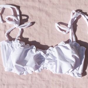 Kinilife Eco Rib Flounce Top White Eco Rib